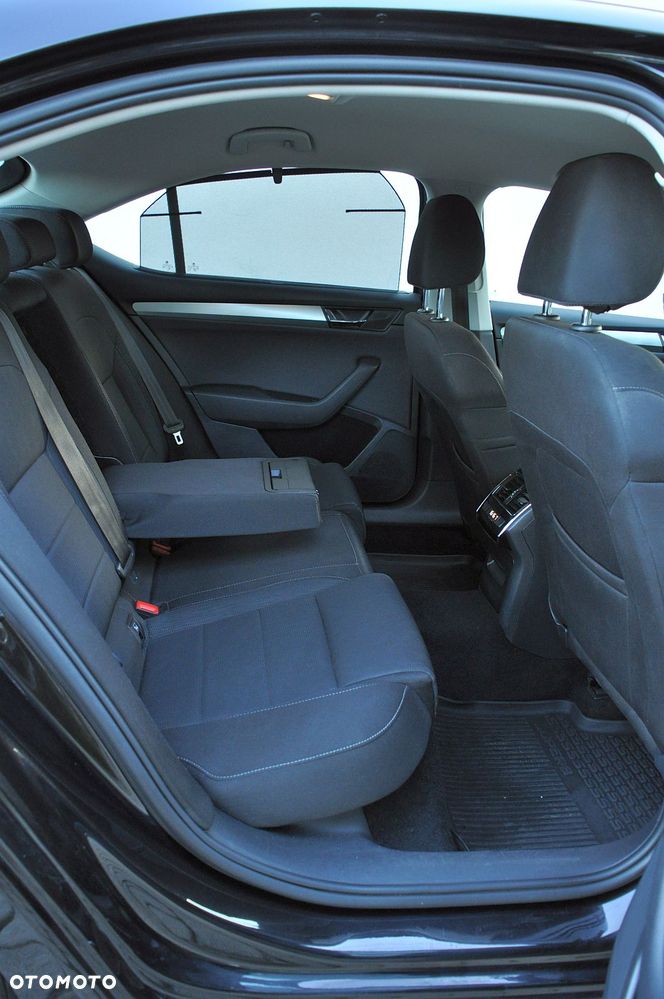 Skoda Superb 1.5 TSI ACT Ambition - 25