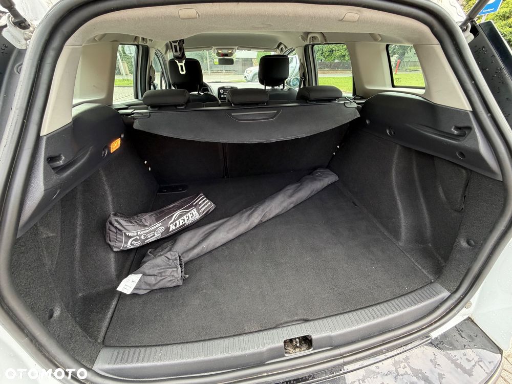 Renault Clio 1.2 16V 75 LIMITED - 8