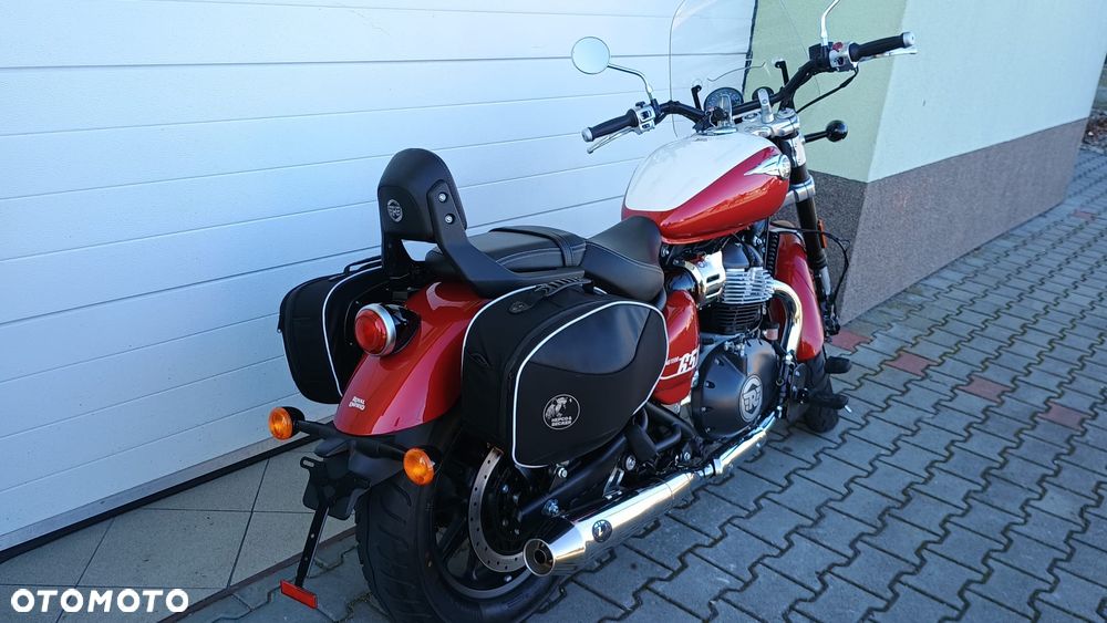 Royal Enfield Super Meteor - 2