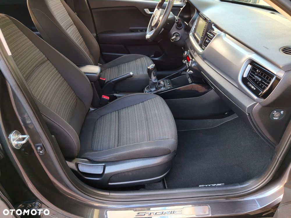 Kia Stonic 1.0 T-GDI 120 Vision - 31