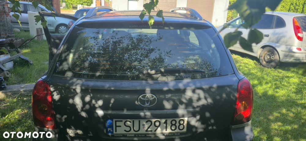 Toyota Avensis - 6