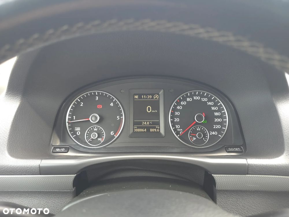 Volkswagen Touran 1.6 TDI DPF BlueMotion Technology DSG MATCH - 21