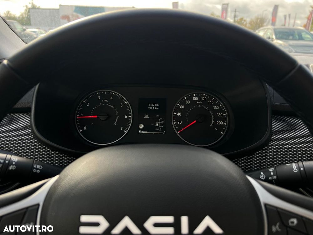 Dacia Logan - 12
