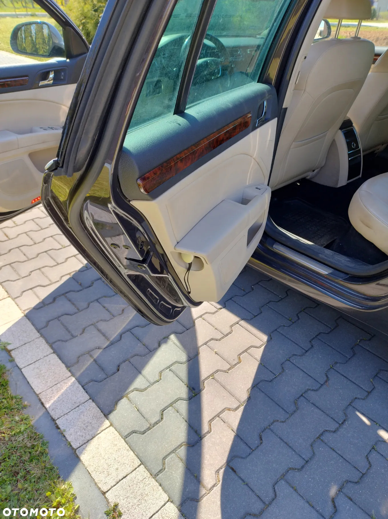 Skoda Superb Combi 2.0 TDI DSG Elegance - 17