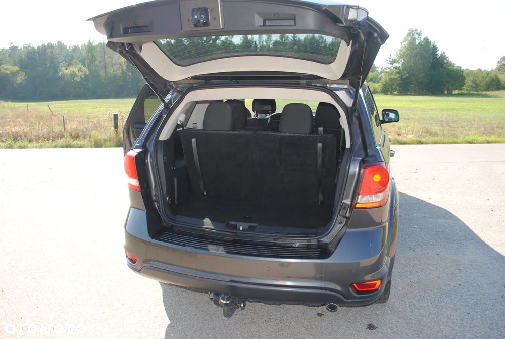 Fiat Freemont 2.0 Multijet 16V DPF Automatik Allrad Lounge - 9