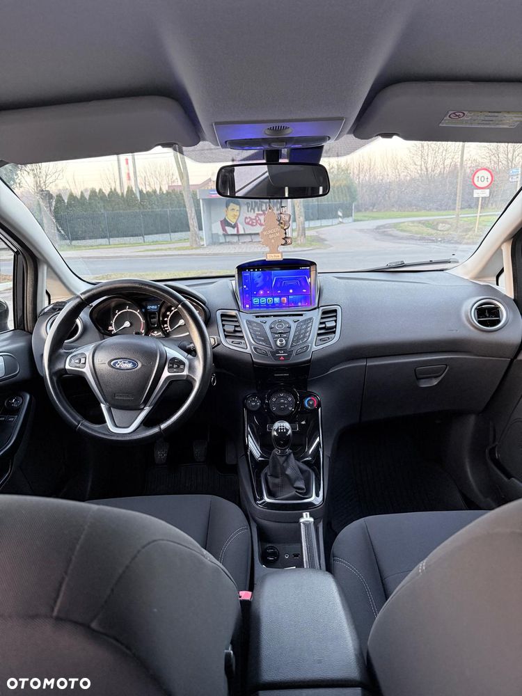Ford Fiesta - 7