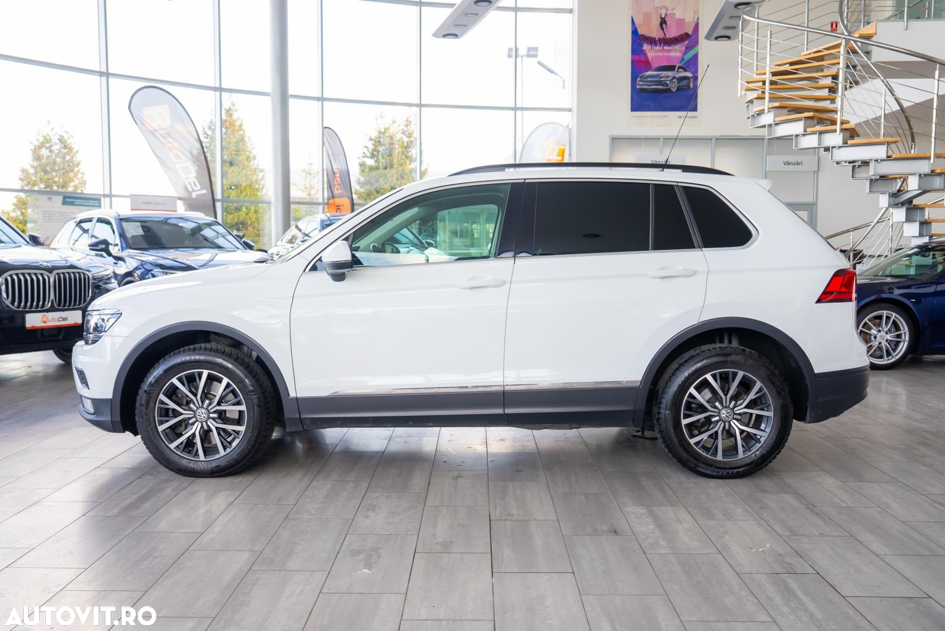 Volkswagen Tiguan 2.0 TDI SCR 4MOTION (BlueMotion Techn.) DSG Comfortline - 10