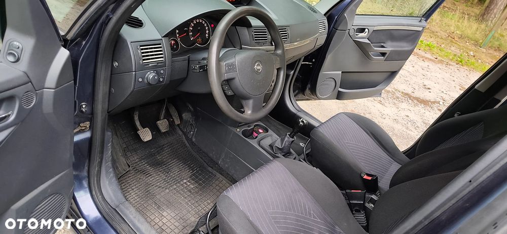 Opel Meriva 1.6 Cosmo - 14