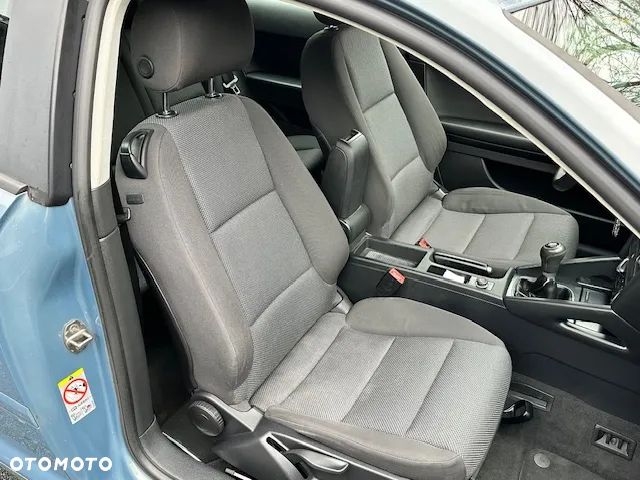 Audi A3 1.6 TDI DPF Attraction - 15