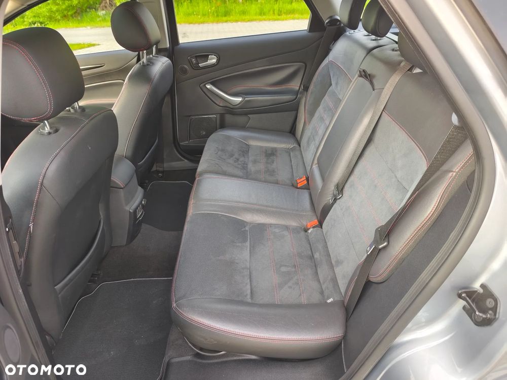 Ford Mondeo 2.2 TDCi Titanium S - 14