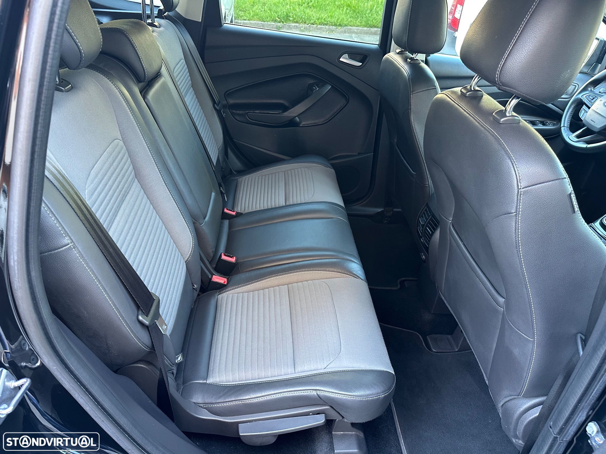 Ford Kuga 2.0 TDCi Titanium 4WD - 33