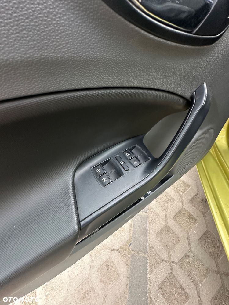 Seat Ibiza 1.9 TDI DPF Stylance - 13
