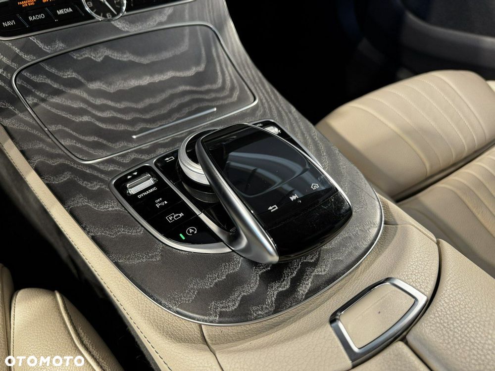 Mercedes-Benz CLS - 29