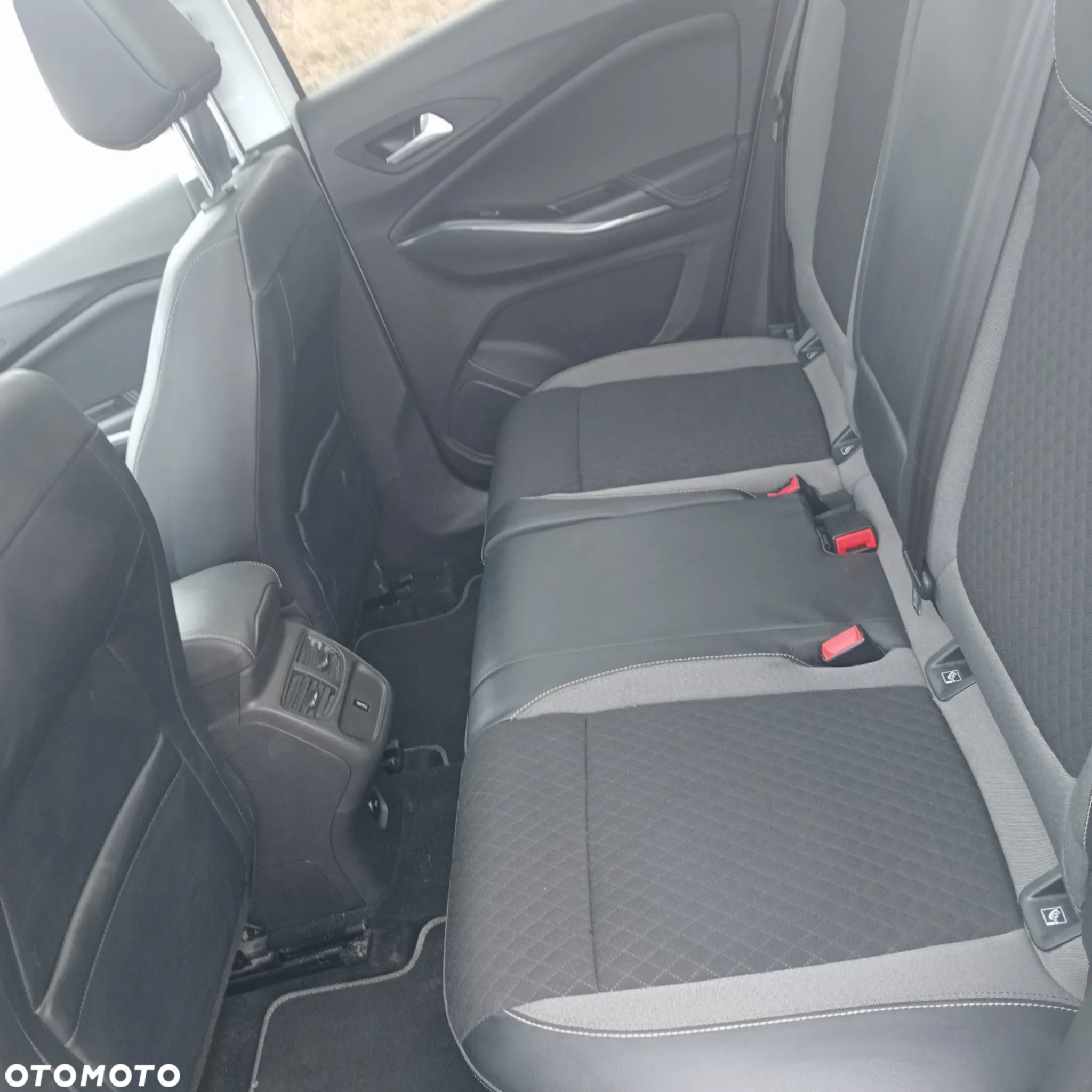 Opel Grandland X 1.2 T Enjoy S&S - 14