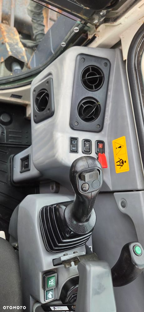 Kubota <<Kubota KX080-3, 2009r, ramie 3xłamane!, nowe gąsienice!>> - 19