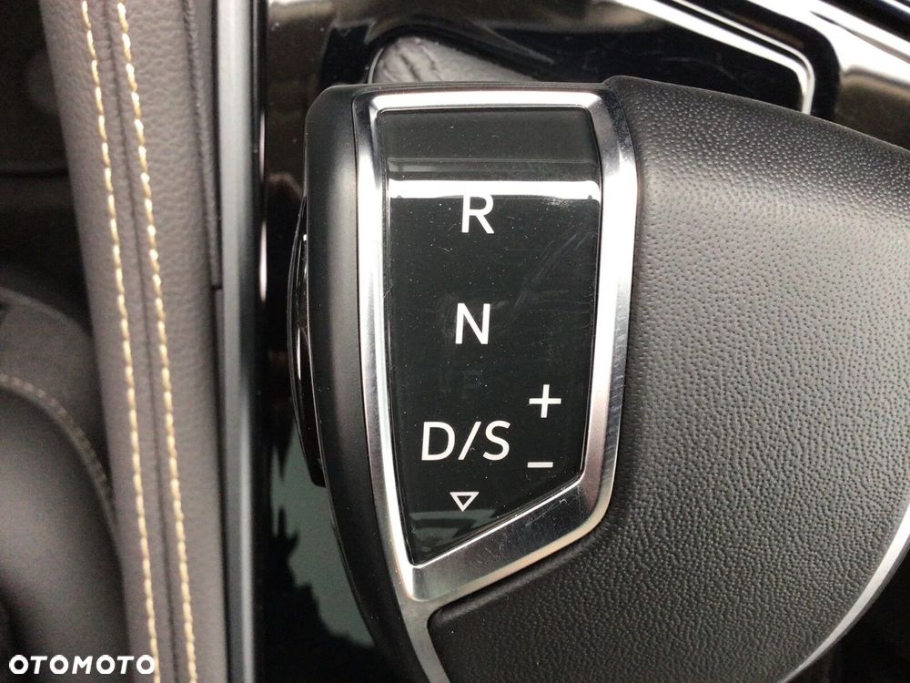 Volkswagen Touareg 3.0 V6 TDI 4Motion Elegance - 12