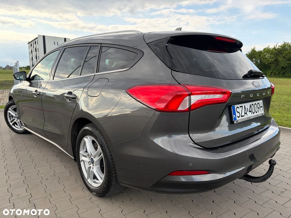 Ford Focus 1.5 EcoBlue Start-Stopp-System TITANIUM DESIGN - 28