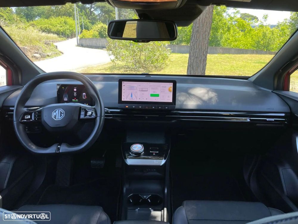 MG MG4 77 kWh Extended Range Luxury - 35