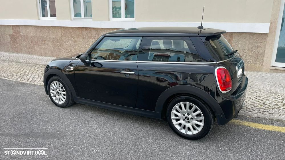 MINI 3 Portas One Auto - 2