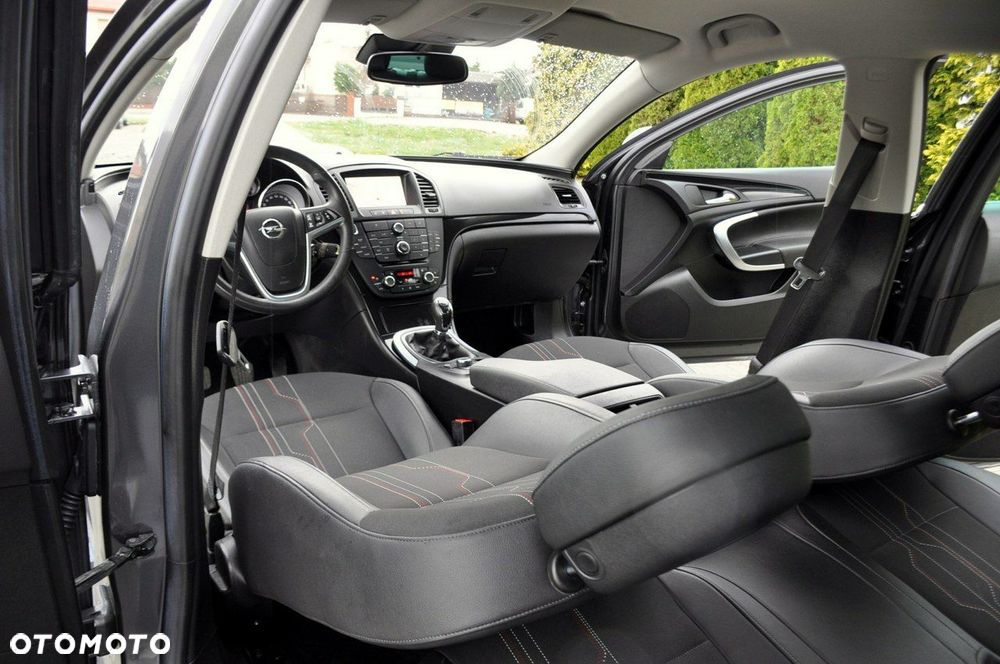 Opel Insignia - 27