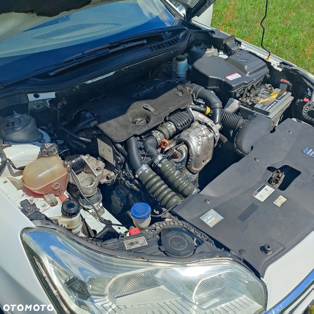 Citroën C5 1.6 HDi Attraction - 6