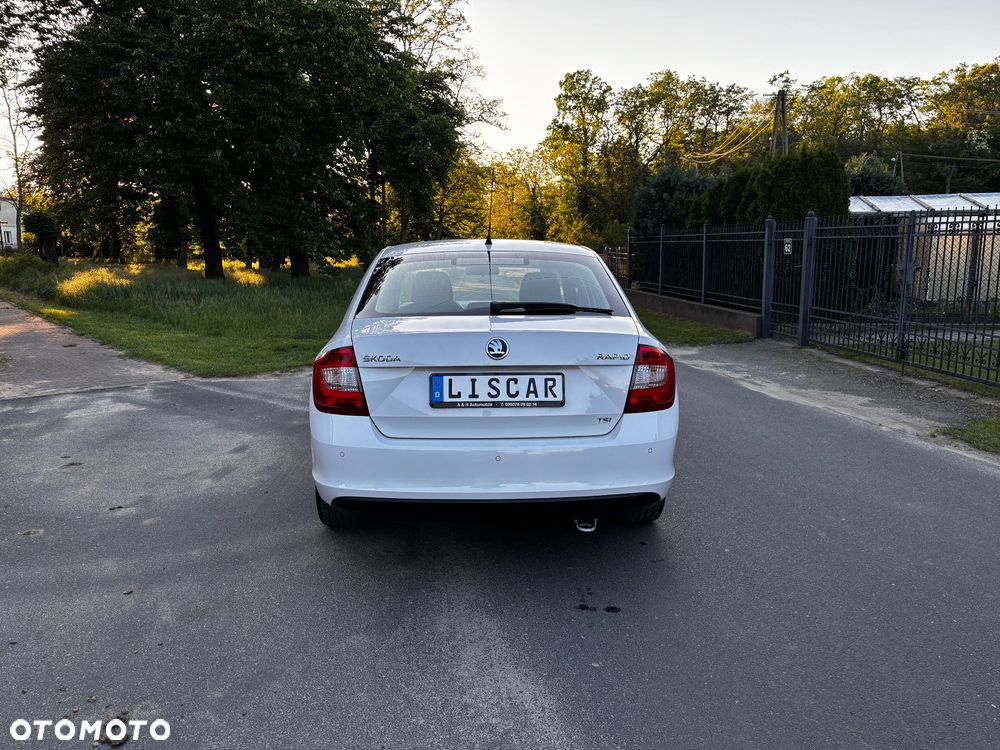 Skoda RAPID 1.2 TSI Active - 5