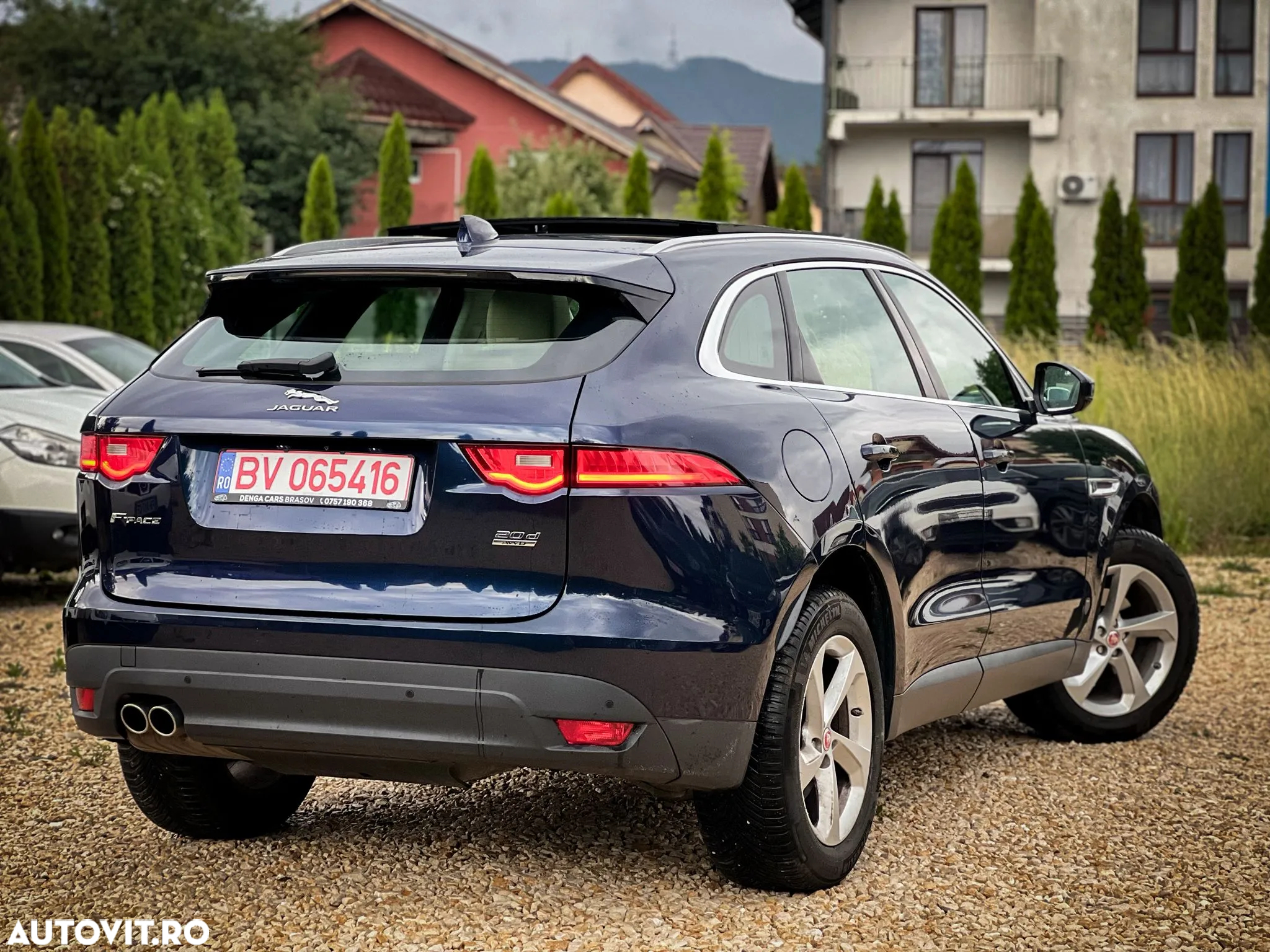 Jaguar F-Pace 20d AWD Aut. R-Sport Ingenium Edition - 5