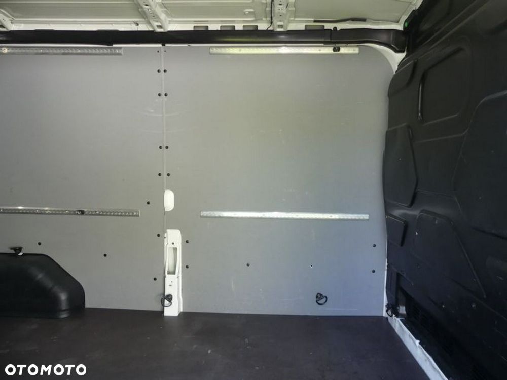 Ford Transit - 14