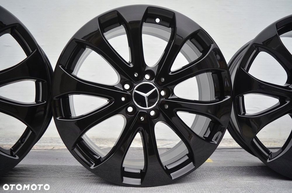 Felgi 8x18 5x112 Mercedes C W204 W205 E W212 W213 S W221 W222 CLA C118 W253 - 8