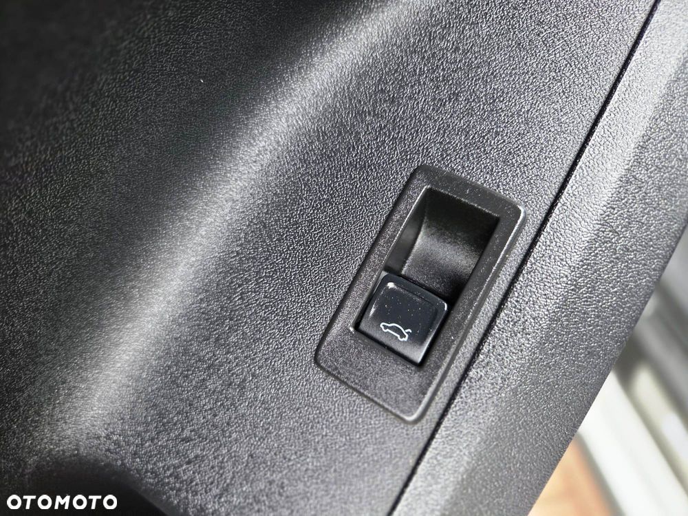 Audi Q5 40 TFSI mHEV Quattro S Line S tronic - 16