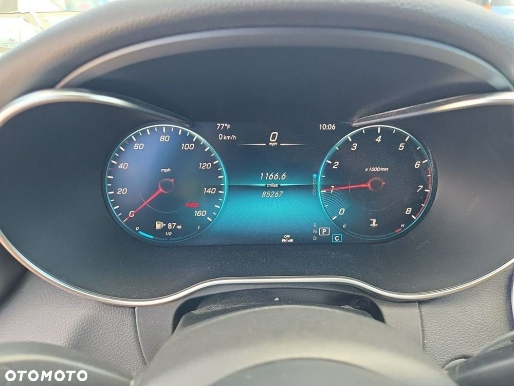 Mercedes-Benz Klasa C 300 4Matic 9G-TRONIC AMG Line - 8