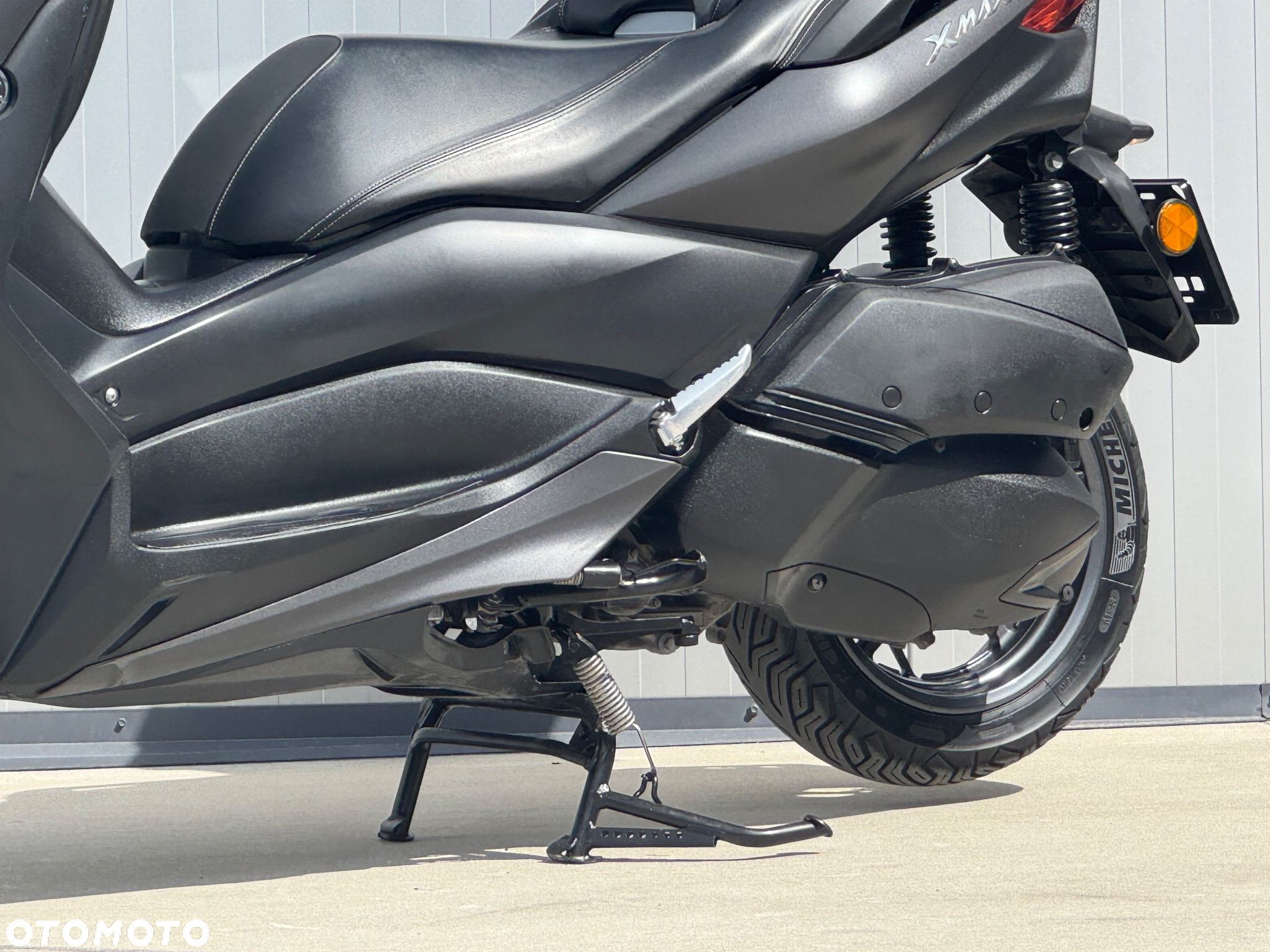 Yamaha X-max - 23