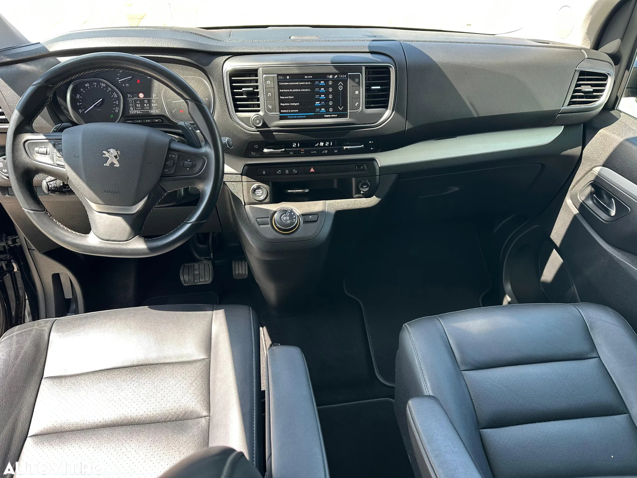 Peugeot Traveller L2 2.0 BlueHDi 180 S&S EAT8 Business VIP - 12