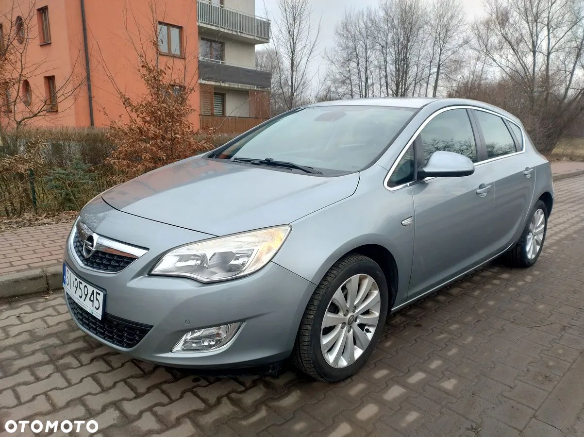 Opel Astra - 1