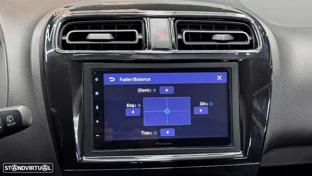 Mitsubishi Space Star 1.2 Intense Connect Edition - 27