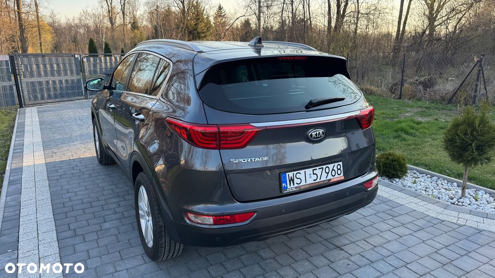 Kia Sportage 1.6 GDI 2WD SPIRIT - 16