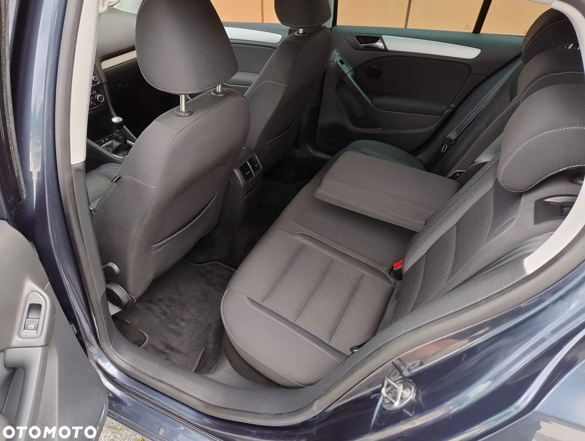 Volkswagen Golf 1.2 TSI Team - 20