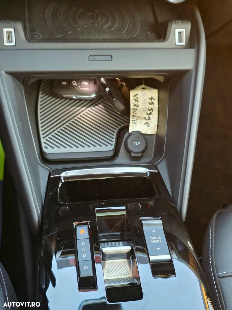 Citroën C4 PureTech 130 Stop&Start EAT8 PLUS - 31