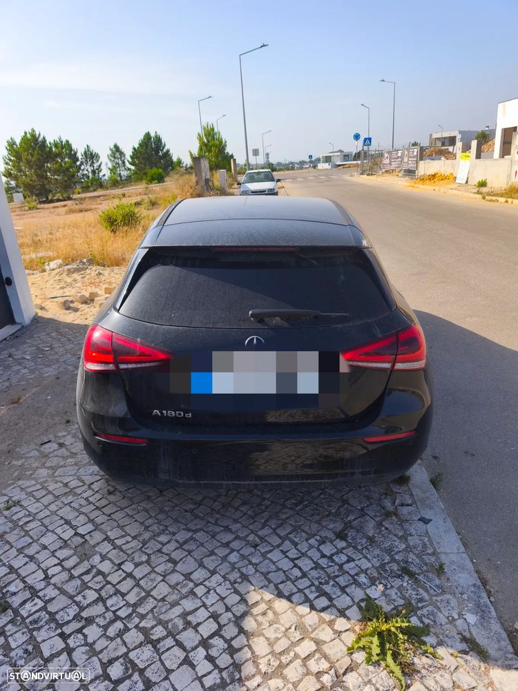 Mercedes-Benz A 180 d Style Plus Aut. - 4