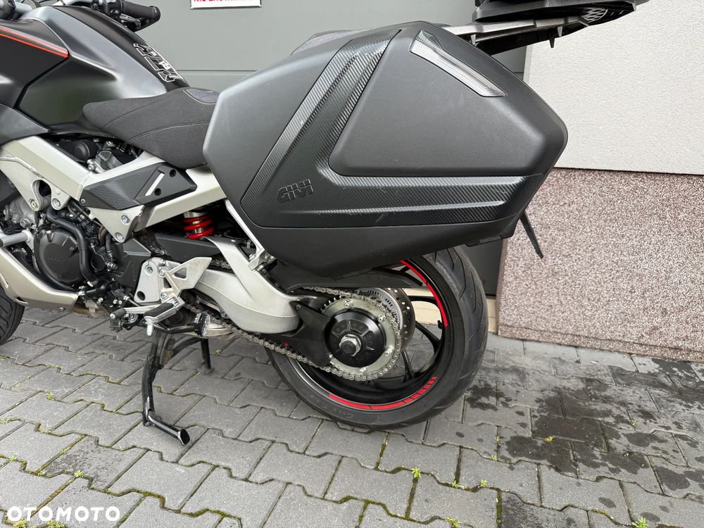 Honda VFR - 7