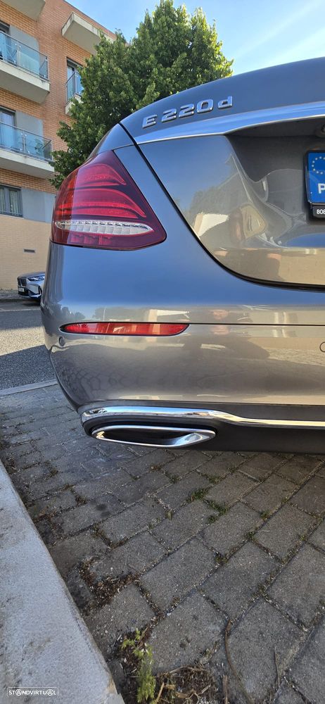 Mercedes-Benz E 220 d Avantgarde+ - 16