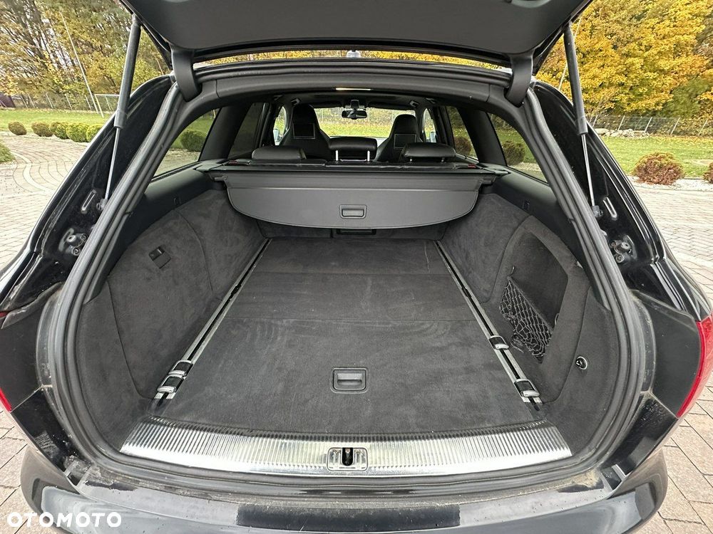 Audi S6 Limousine - 13