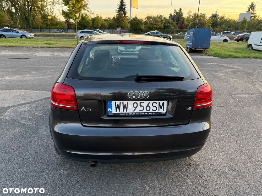 Audi A3 3-drzwiowe 1.6 Ambiente - 6