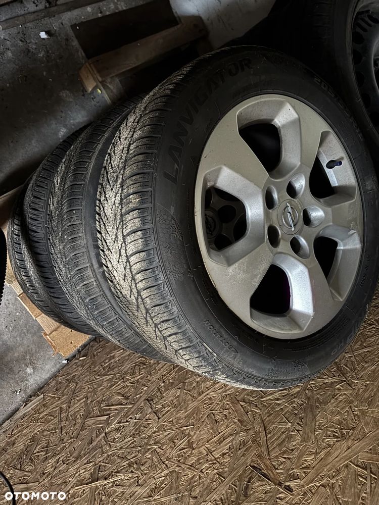 Opel Astra III GTC 1.8 Sport - 12