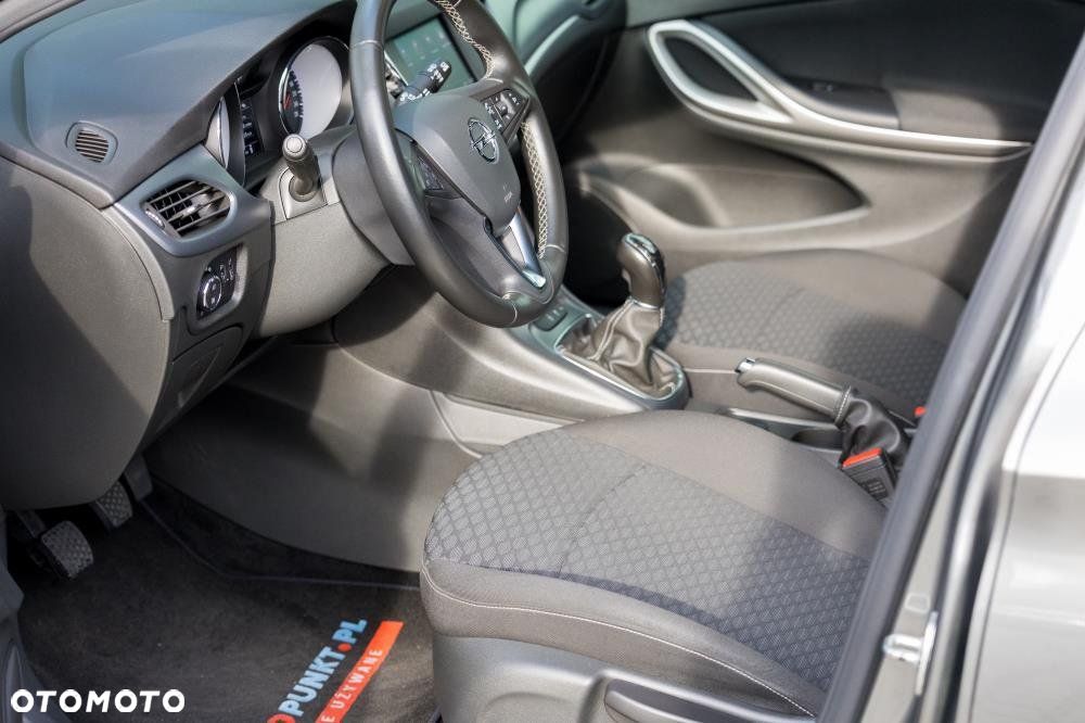 Opel Astra - 14