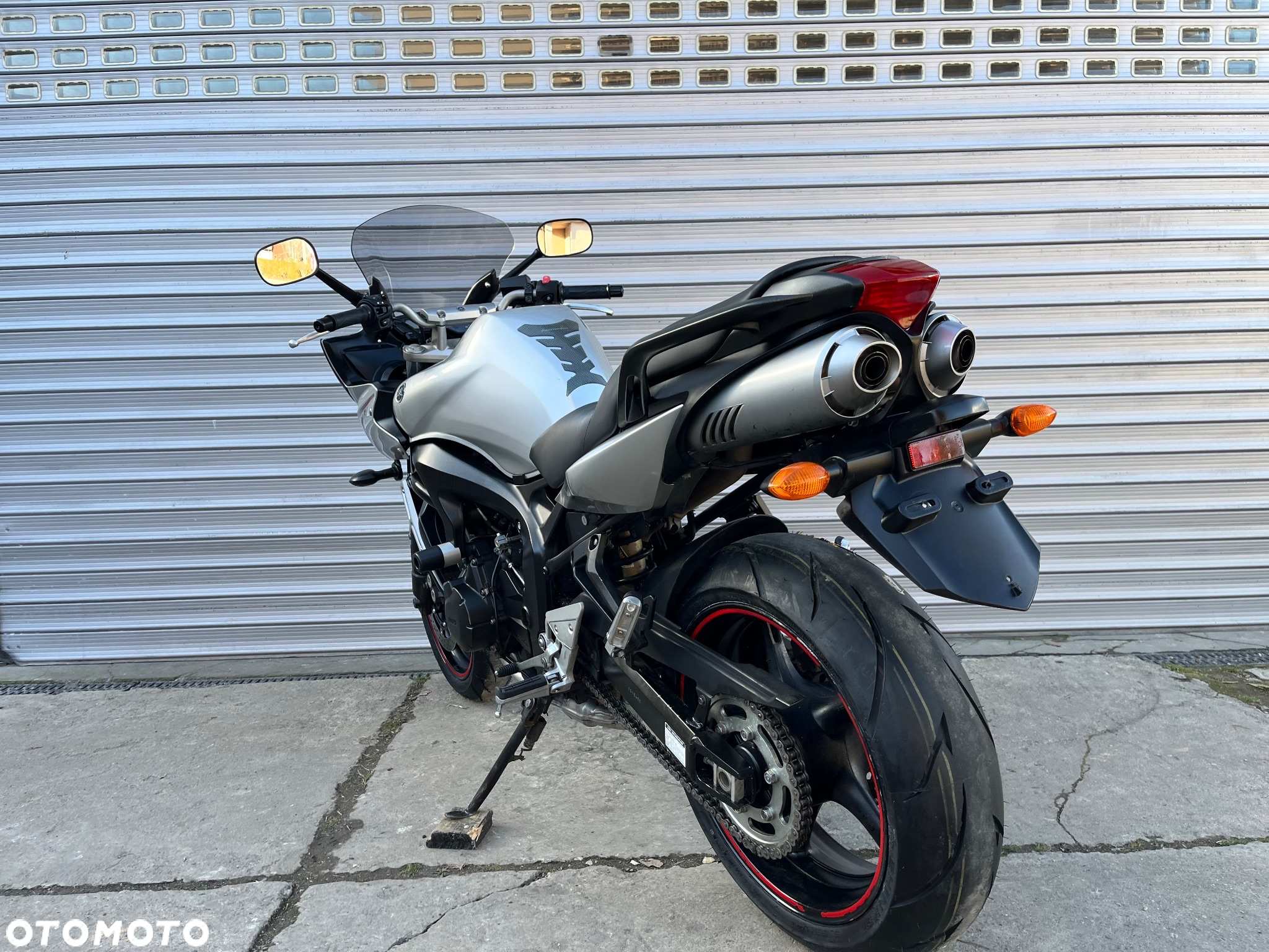 Yamaha FZ6 - 11