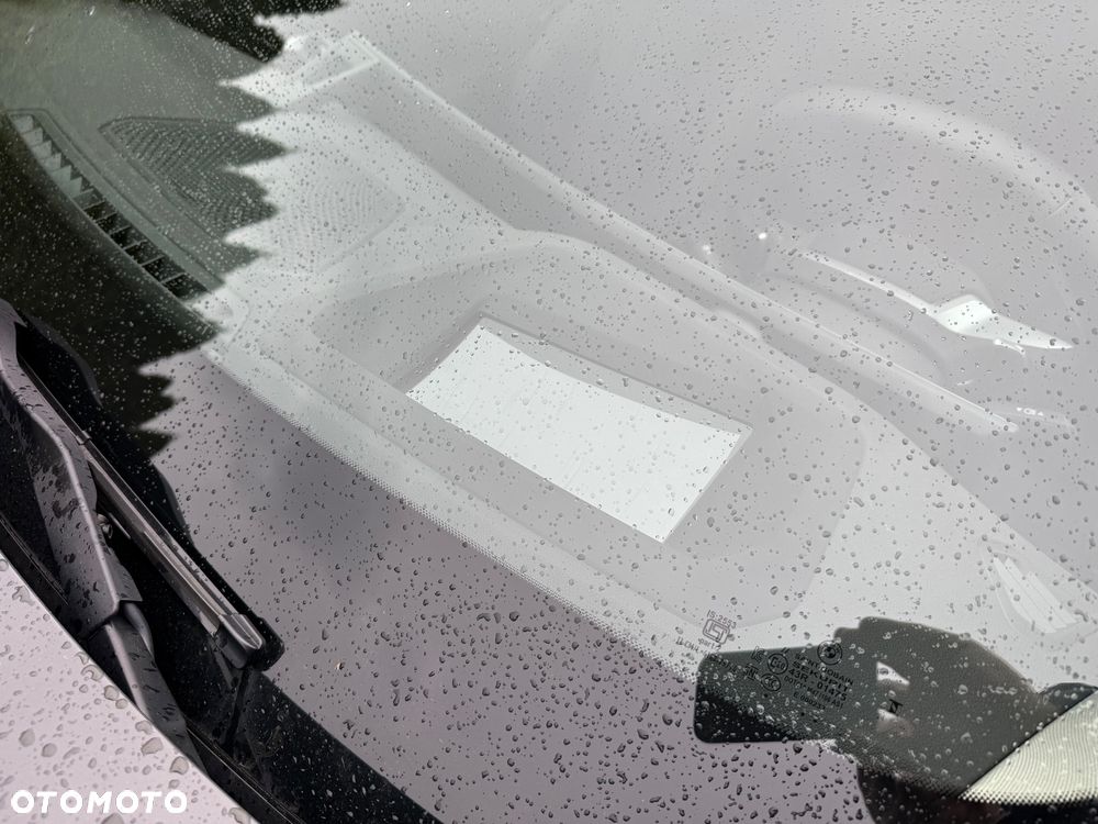 BMW Seria 3 320d MHEV Sport Line - 9