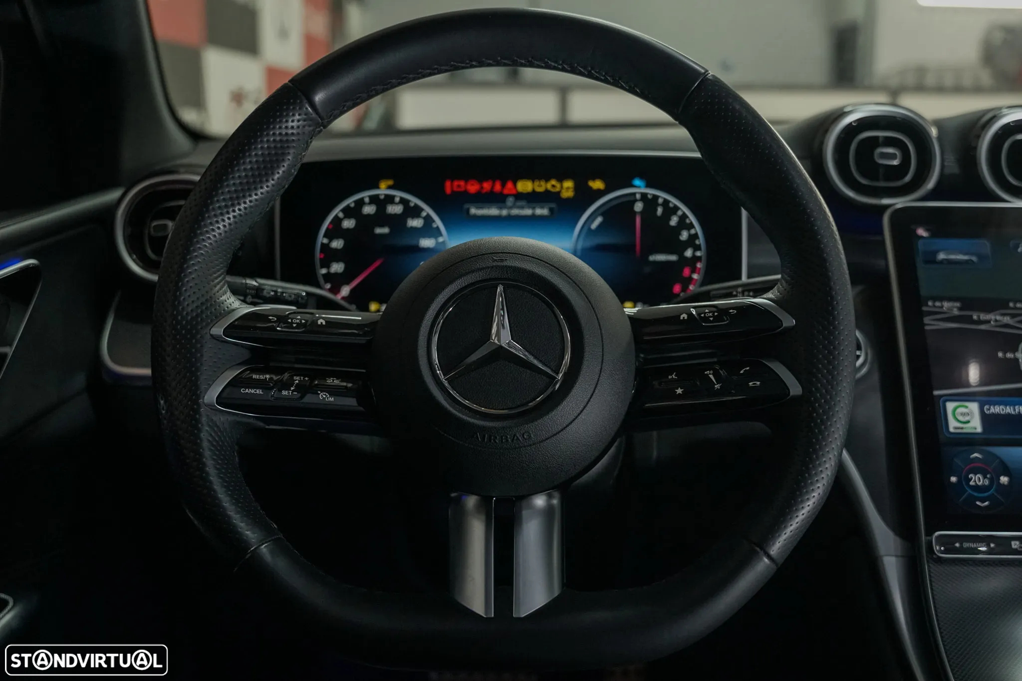 Mercedes-Benz GLC 300 de 4Matic - 17