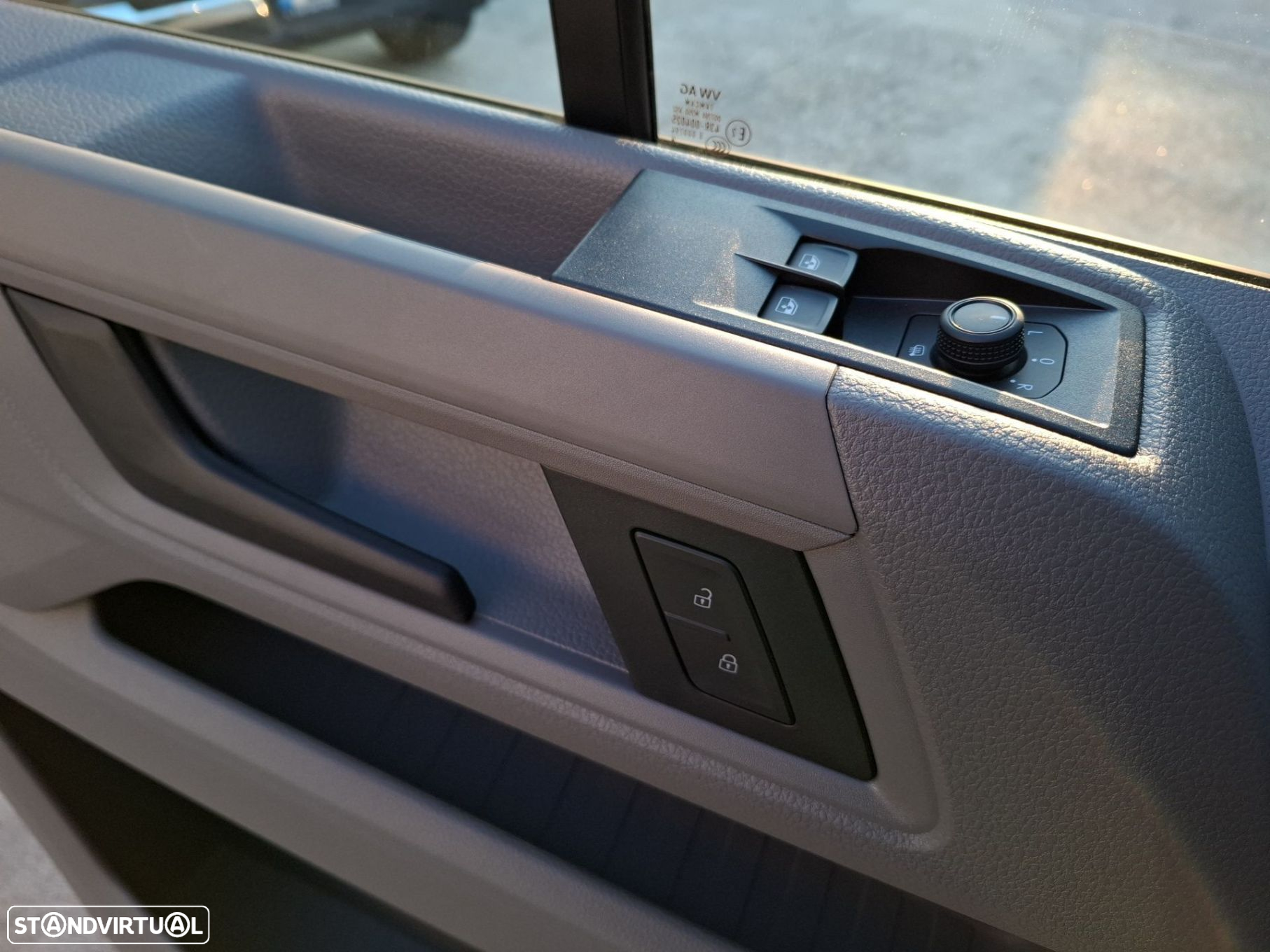 VW Crafter 35 CARGO L4H3 14,4M3 - 21