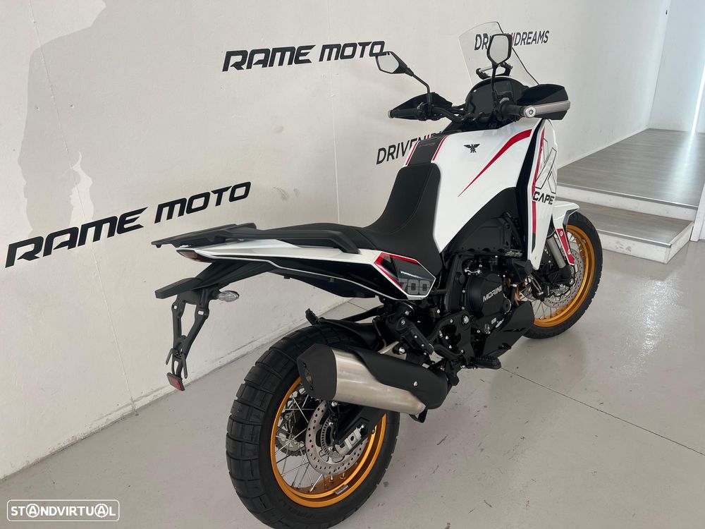 Moto Morini X-Cape 700 - 14